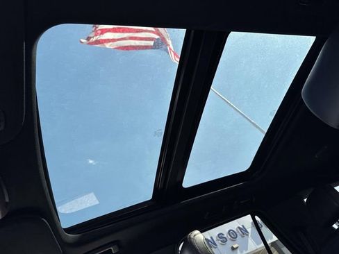 Used 2019 Ford Expedition Limited w/ Equipment Group 303A image 21