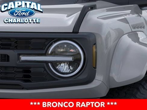 New 2026 Ford Bronco Raptor w/ Interior Carbon Fiber Pack AWD/4WD image 22