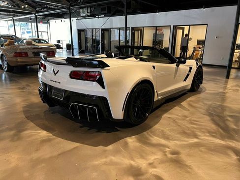 Used 2017 Chevrolet Corvette Grand Sport image 7