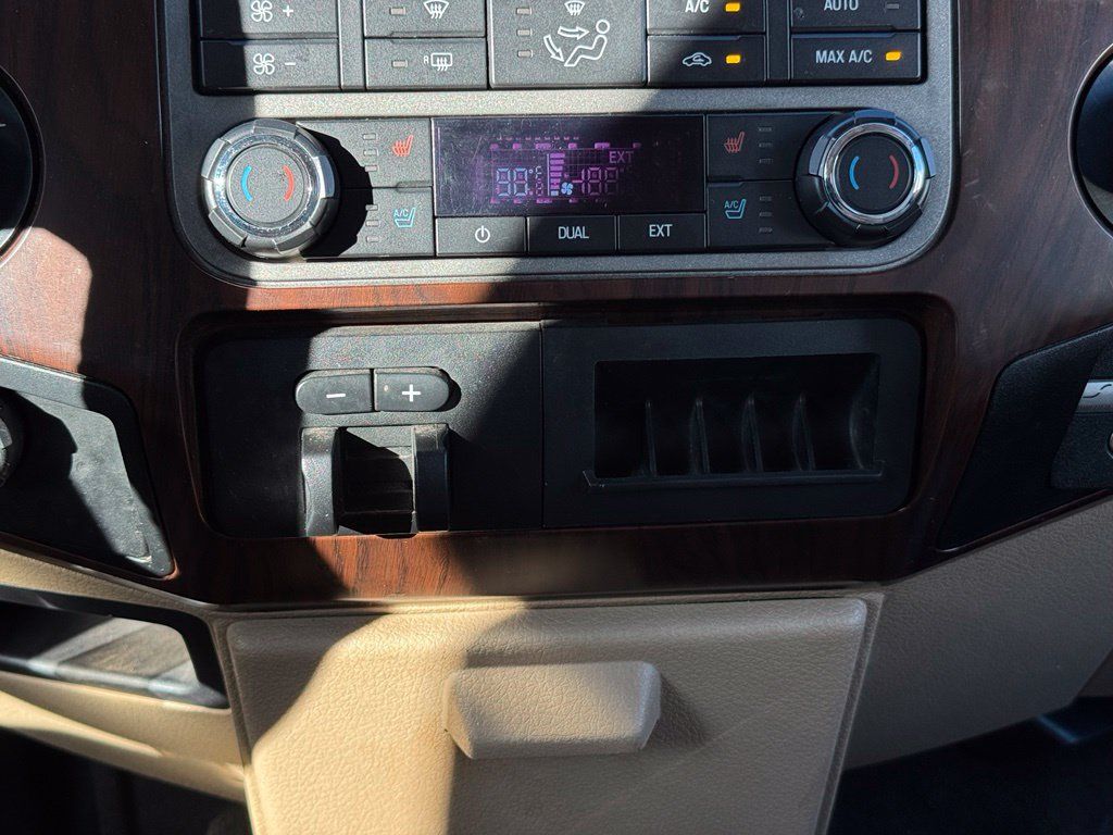 Used 2012 Ford F350 Lariat w/ Lariat Interior Pkg AWD/4WD image 14