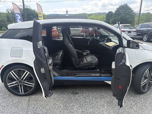 Used 2016 BMW i3 w/ Range Extender RWD image 15