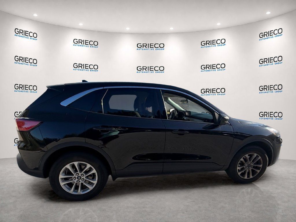 Used 2022 Ford Escape SE w/ Convenience Package AWD/4WD image 8