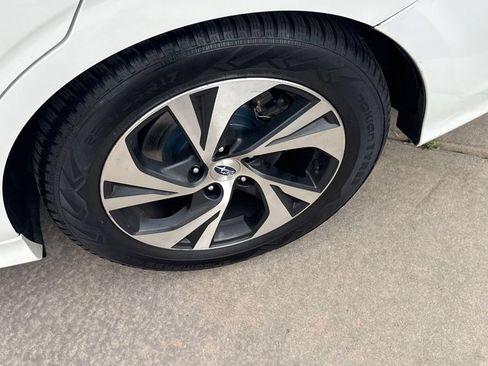 Used 2023 Subaru Legacy Premium AWD/4WD image 12