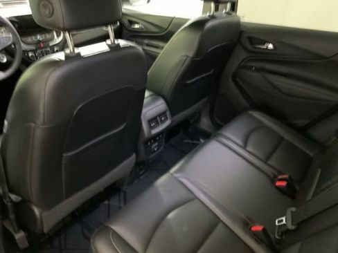 Used 2020 Chevrolet Equinox Premier FWD image 26