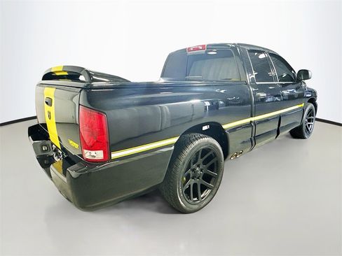 Used 2005 Dodge Ram 1500 Truck 2WD Quad Cab image 8