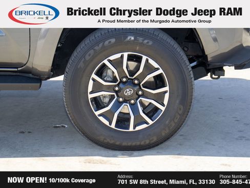 Used 2022 Toyota Tacoma TRD Sport w/ Technology Package image 37