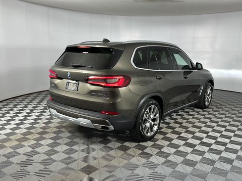 Used 2023 BMW X5 xDrive40i w/ Premium Package AWD/4WD image 34