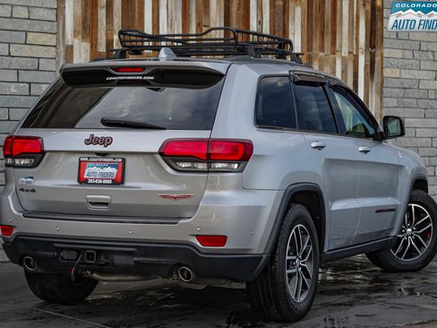 Used 2018 Jeep Grand Cherokee Trailhawk w/ Trailhawk Luxury Group image 7