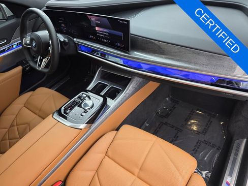 Used 2023 BMW 740i w/ Parking Assistance Package RWD image 29