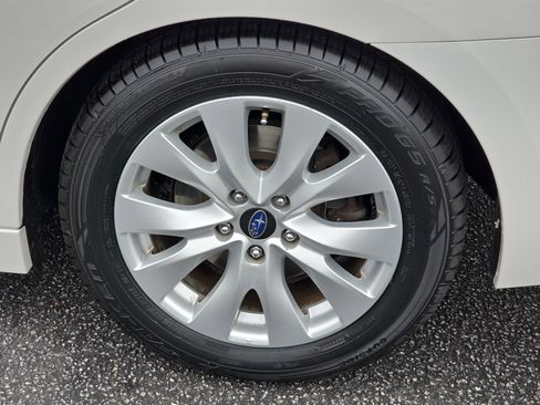 Used 2015 Subaru Legacy 2.5i Premium image 32