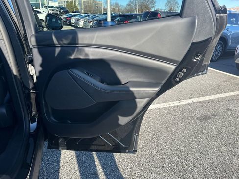 Certified 2025 Ford Mustang Mach-E Select w/ Comfort Package Lite image 19