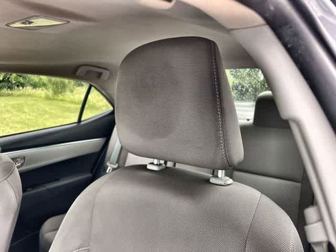 Used 2016 Toyota Corolla LE FWD image 25