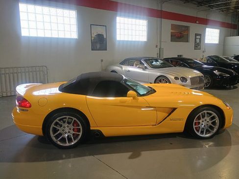 Used 2005 Dodge Viper SRT-10 image 59
