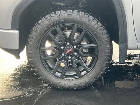 Used 2022 GMC Sierra 1500 Elevation image 35