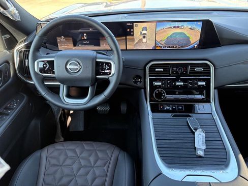 New 2026 Nissan Armada Platinum image 12