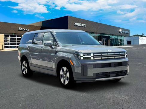 New 2026 Hyundai Santa Fe SE image 11