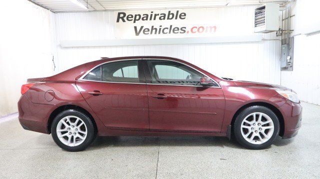 Used 2015 Chevrolet Malibu LT w/ Power Convenience Package FWD image 4