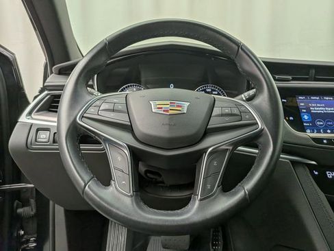 Certified 2023 Cadillac XT5 Luxury w/ LPO, Floor Liner Package AWD/4WD image 10