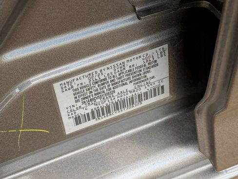 Used 2025 Nissan Sentra SV FWD image 29
