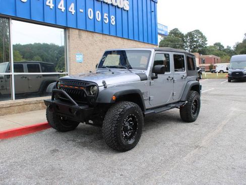 Used 2015 Jeep Wrangler Unlimited Sport w/ Quick Order Package 24S image 3