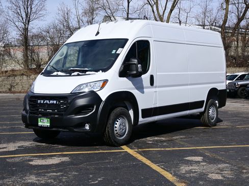 New 2025 RAM ProMaster 3500 w/ Cold Weather Group FWD image 5