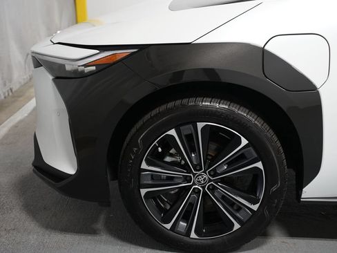 Certified 2023 Toyota bZ4X FWD w/ Weather Package image 5