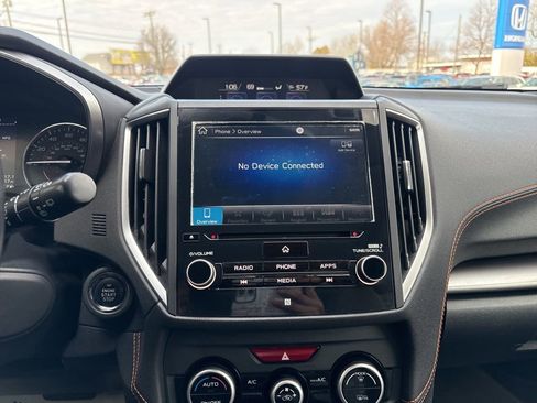 Used 2018 Subaru Crosstrek 2.0i Limited image 19