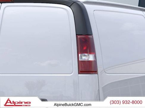 New 2026 GMC Savana 3500 RWD image 11