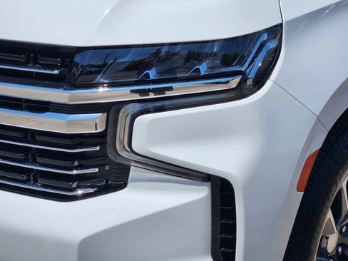 Used 2021 Chevrolet Tahoe LT w/ Luxury Package RWD image 9