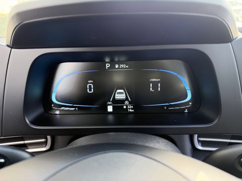 New 2026 Hyundai Elantra SE image 30