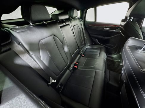 Used 2022 BMW X4 M40i image 26