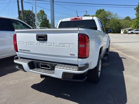 Used 2022 Chevrolet Colorado LT RWD image 5