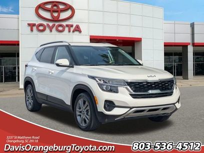 Used 2023 Kia Seltos S w/ Navigation Package