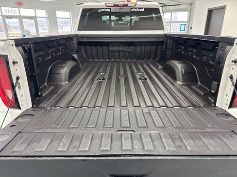 Used 2021 GMC Sierra 2500 AT4 w/ AT4 Premium Plus Package image 12
