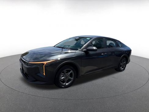 Used 2025 Kia K4 FWD image 9