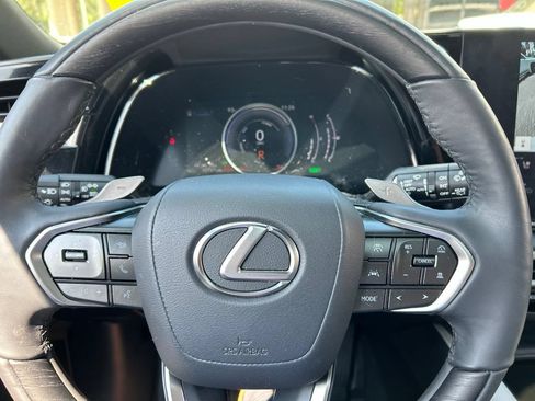 Certified 2024 Lexus RX 350h w/ Accessory Package (Z1) AWD/4WD image 20