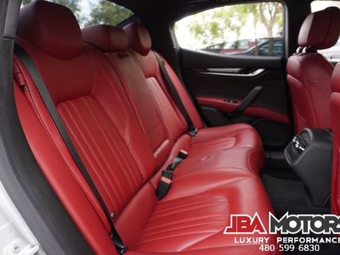 Used 2015 Maserati Ghibli image 91