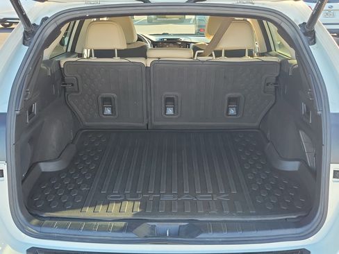 Used 2020 Subaru Outback Limited w/ Popular Package #2 image 12