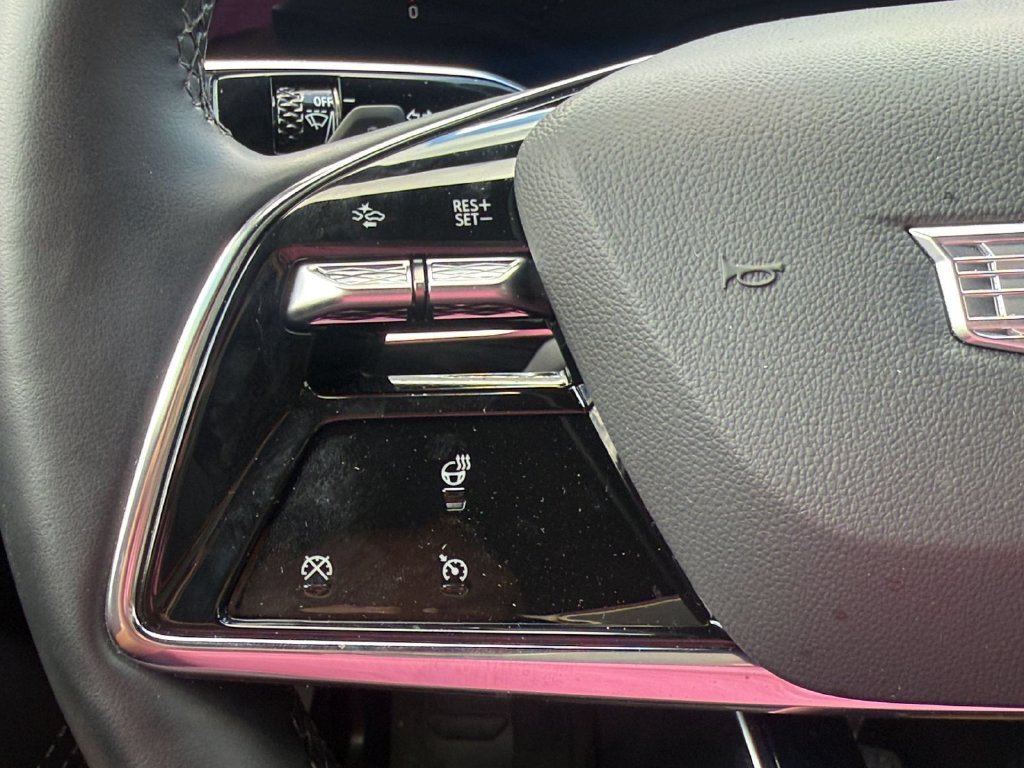 Certified 2024 Cadillac Lyriq Sport RWD image 23
