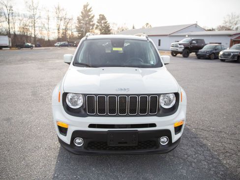 Used 2021 Jeep Renegade Latitude image 2