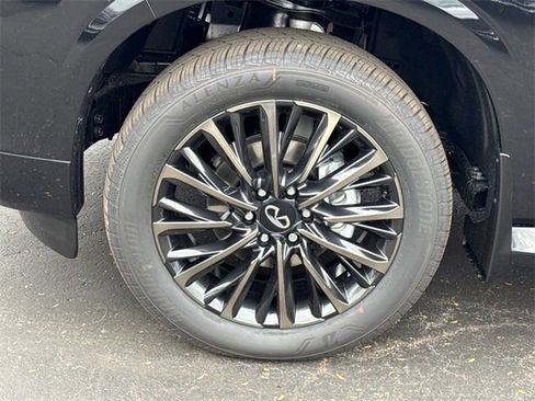 New 2026 INFINITI QX80 Autograph w/ Autograph Exterior Package AWD/4WD image 10