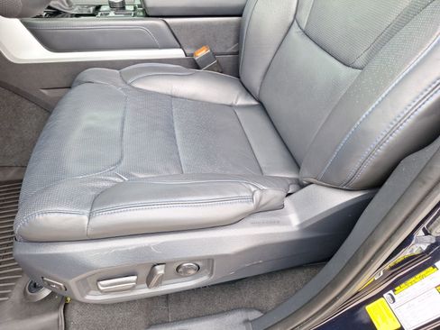 Used 2025 Toyota Tundra Platinum image 18