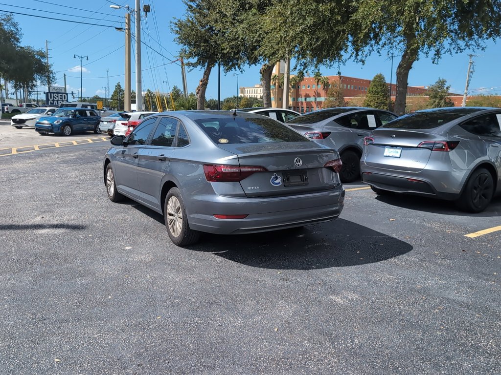 Used 2020 Volkswagen Jetta S w/ Driver Assistance Package FWD image 4