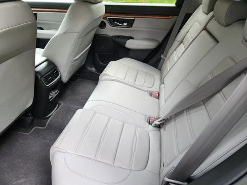 Used 2017 Honda CR-V Touring image 8