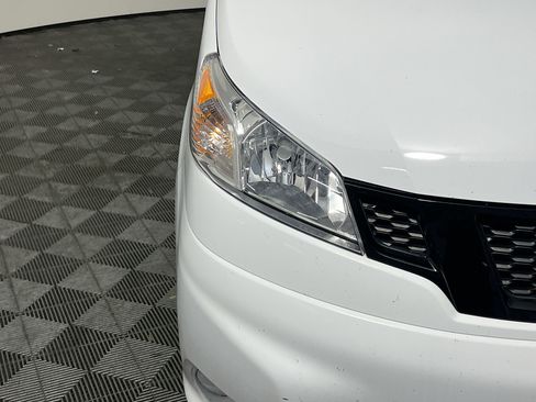 Used 2021 Nissan NV200 S FWD image 11