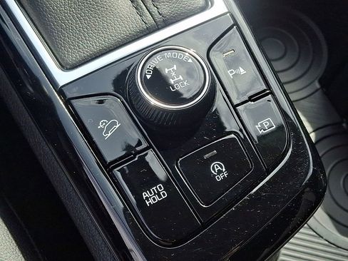 Used 2024 Kia Sportage EX AWD/4WD image 25