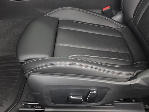 New 2026 BMW 230i xDrive Coupe w/ Premium Package image 27