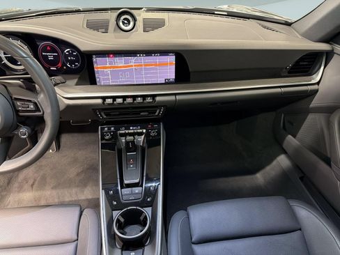 Certified 2020 Porsche 911 Carrera S RWD image 29