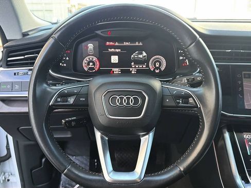 Used 2019 Audi Q8 Premium Plus w/ Premium Plus AWD/4WD image 7