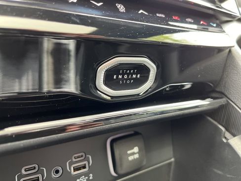 New 2026 Jeep Grand Cherokee L Limited AWD/4WD image 40